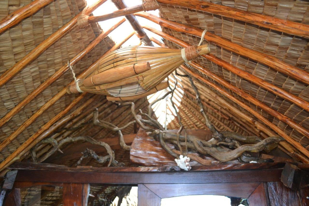 La Maison D'Artiste Du Bord De Mer Pa'ea Esterno foto